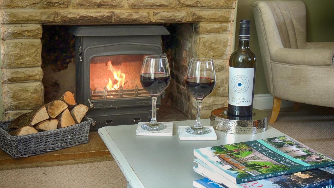 คอตส์โวลด์ คอทเทจ เจมส์ - ไอวี่ คอทเทจ Villa Bourton-on-the-Water ภายนอก รูปภาพ